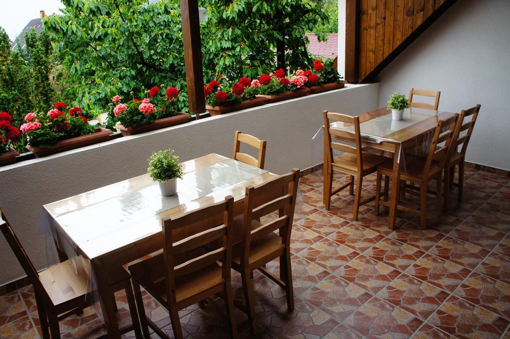 Dobosi Vendeghaz Hotel Szentantalfa Ngoại thất bức ảnh